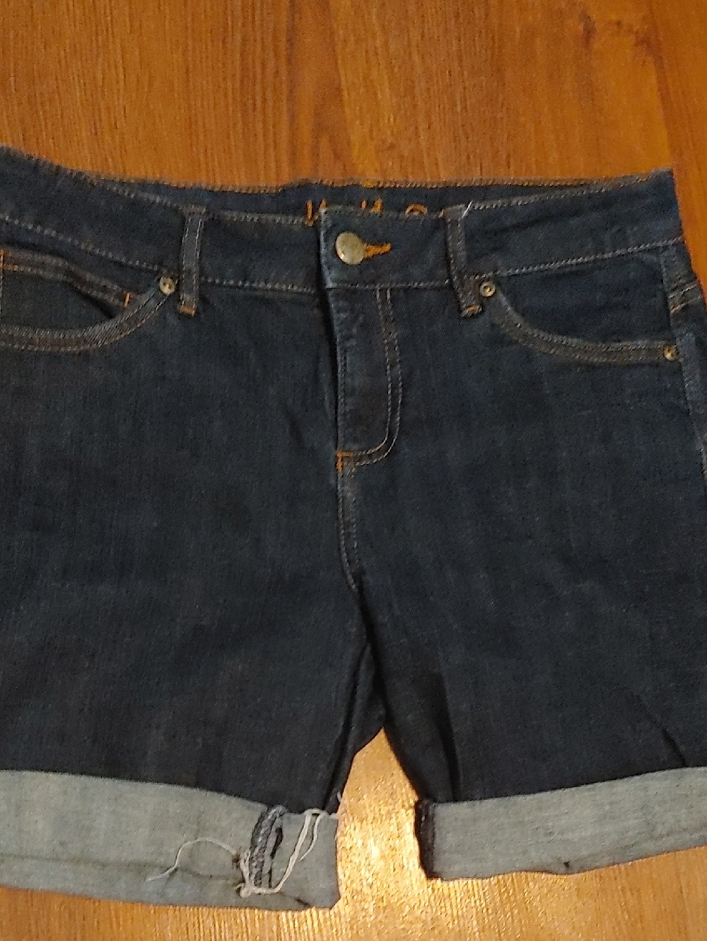 Liquid X Blue Denim Cuffed Shorts Sz 9/10